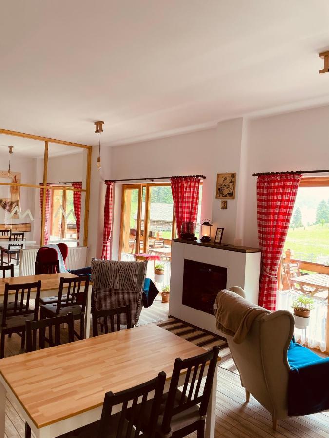 Andolia Villa Moeciu De Sus Bagian luar foto