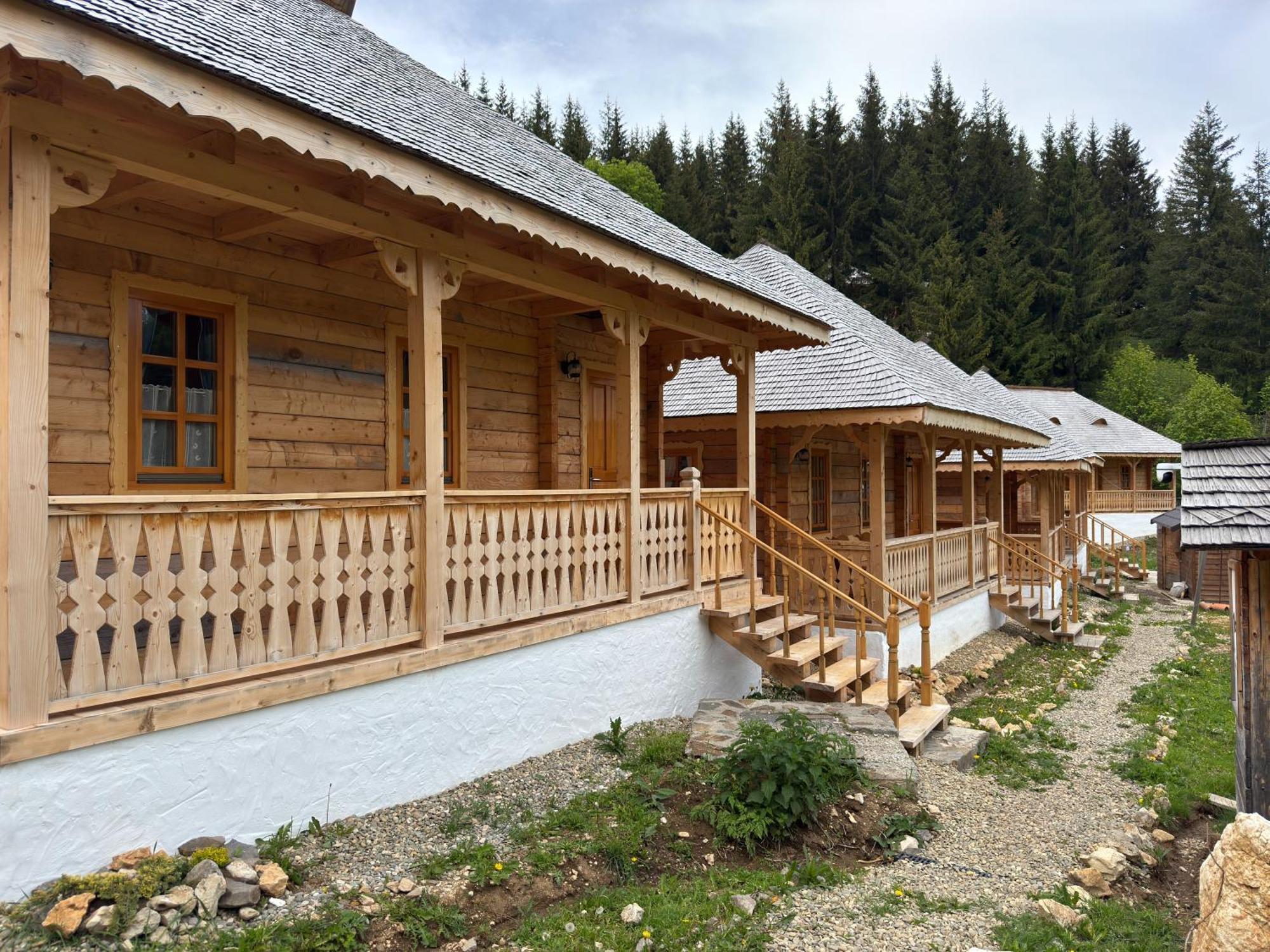 Andolia Villa Moeciu De Sus Bagian luar foto